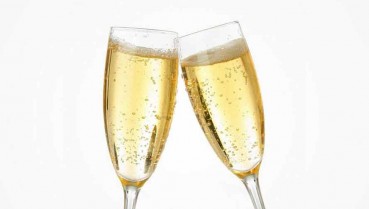 Can a glass of champagne today keep dementia away? Can a glass of champagne today keep dementia away?