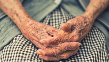 Dealing with embarrassing behaviour: tips for family members and carers Dealing with embarrassing behaviour: tips for family members and carers